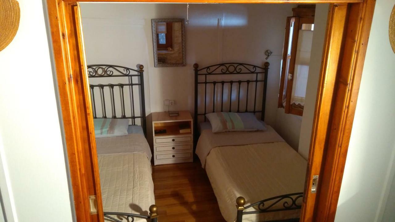 Wheelhouse Trachila Mani Villa Trakhila Bagian luar foto